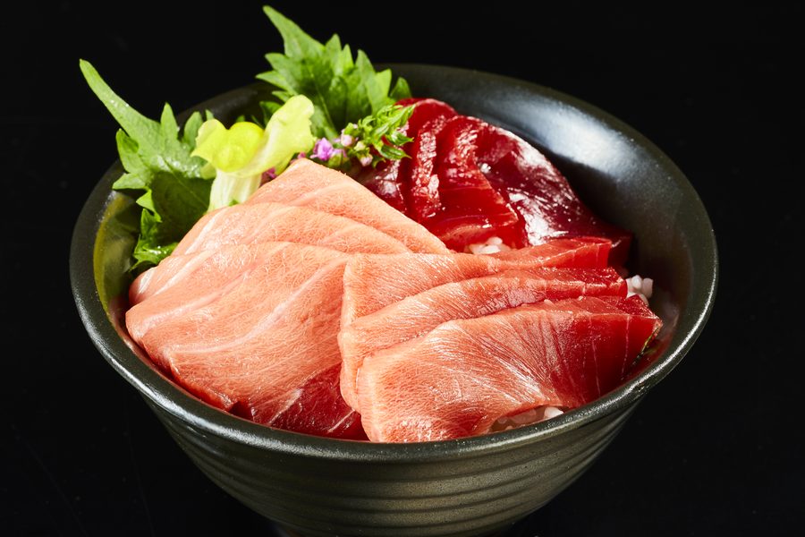 マグロ丼